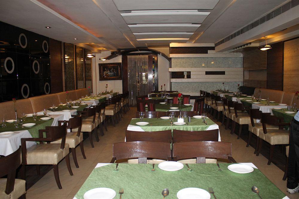 Hotel Shiraz Castle Amritsar Exterior photo