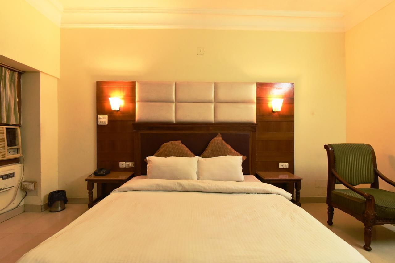 Hotel Shiraz Castle Amritsar Exterior photo