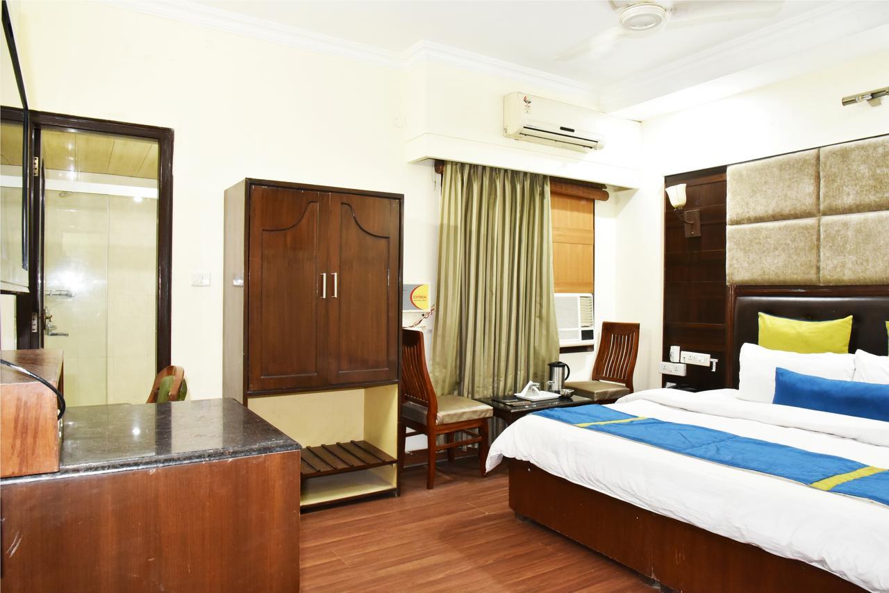 Hotel Shiraz Castle Amritsar Exterior photo