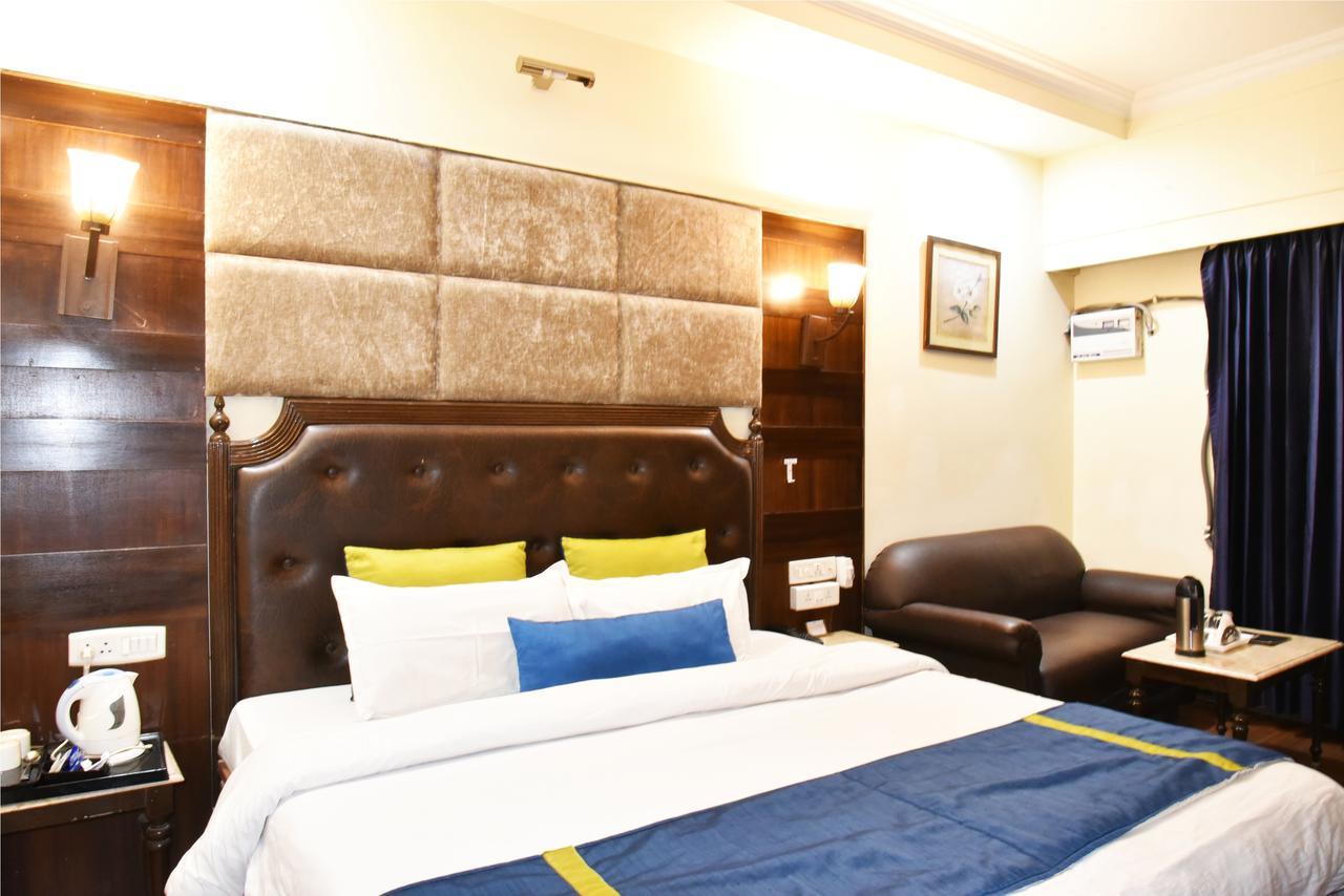 Hotel Shiraz Castle Amritsar Exterior photo