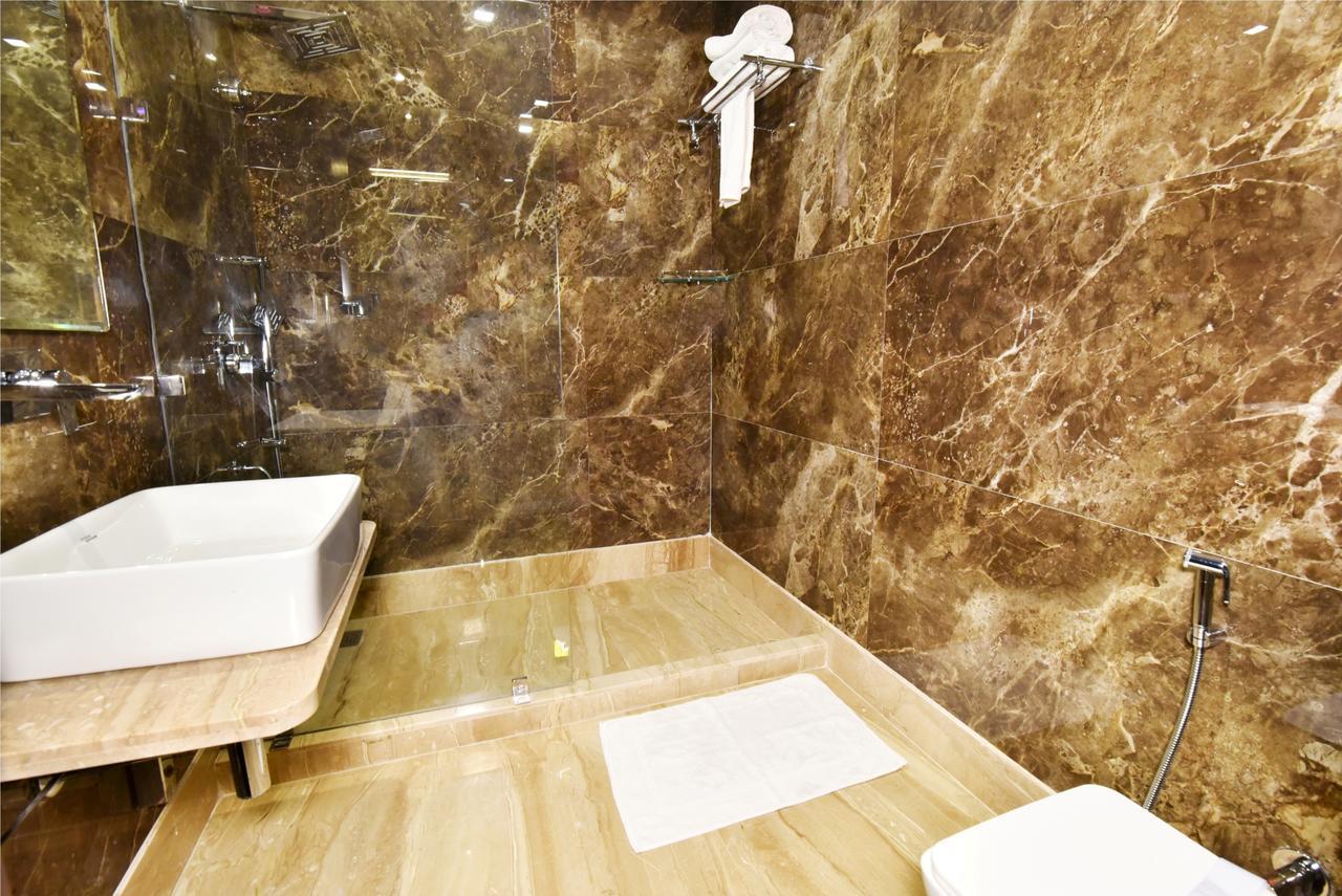 Hotel Shiraz Castle Amritsar Exterior photo