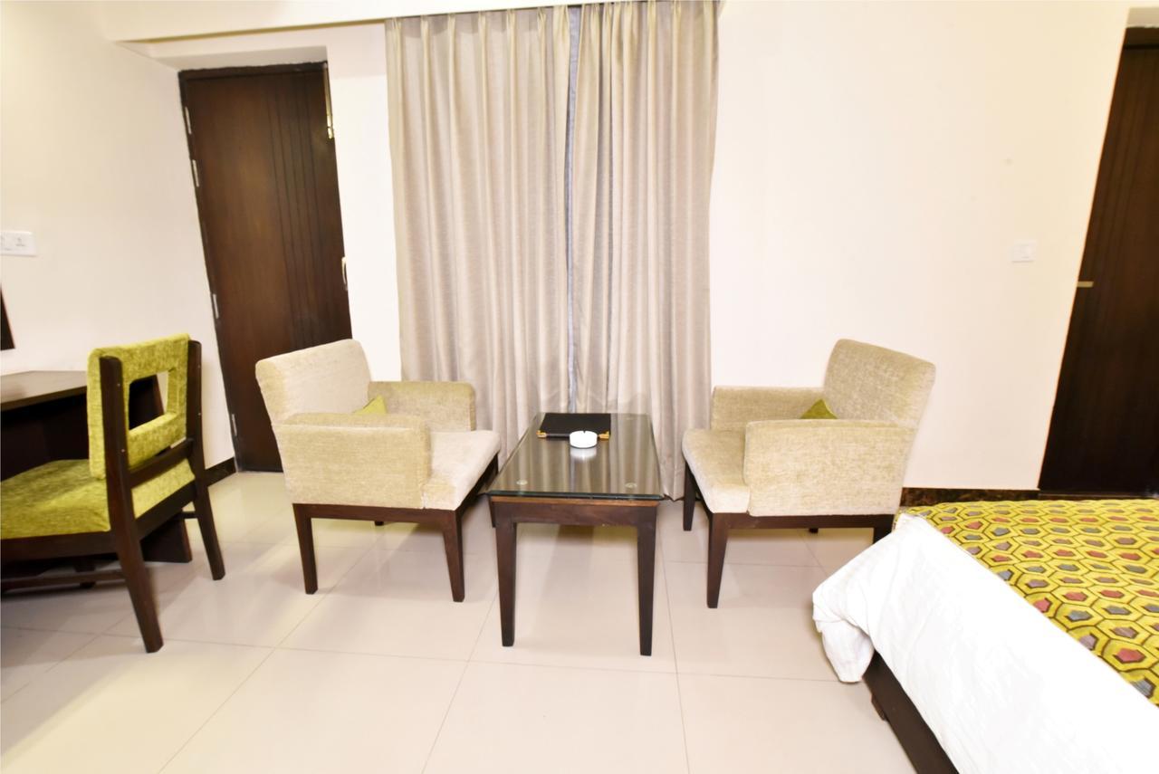 Hotel Shiraz Castle Amritsar Exterior photo